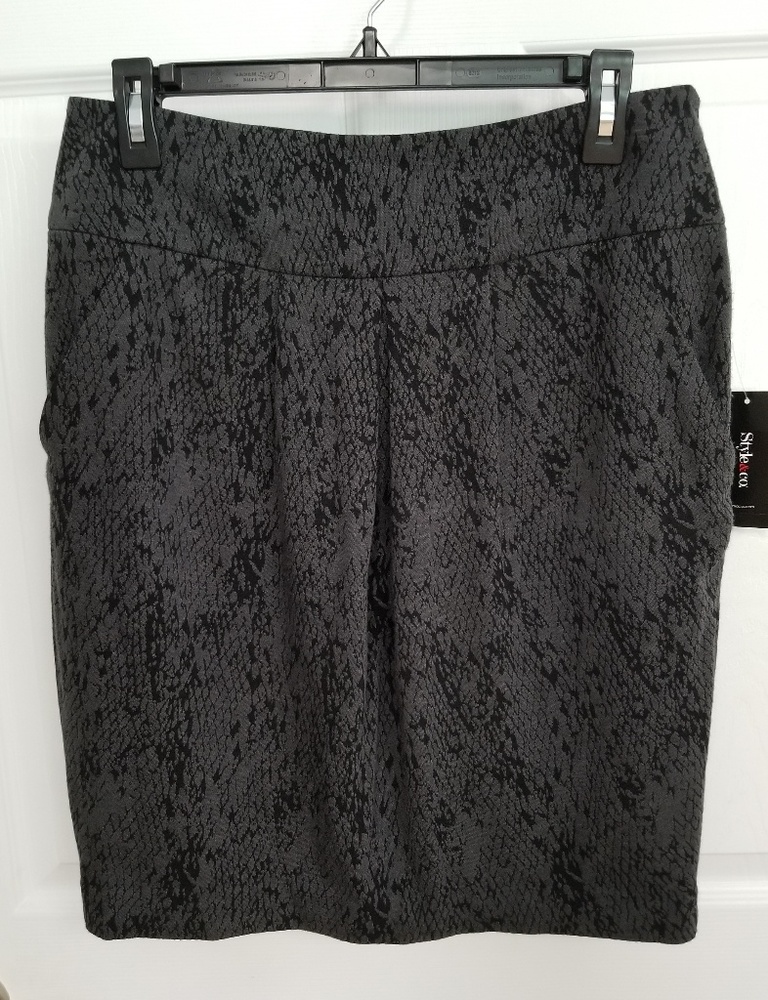 Style & CO Skirt
